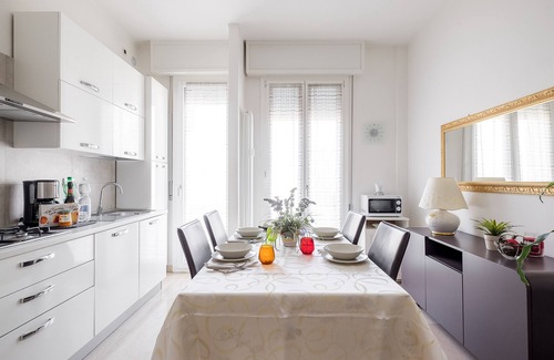 Historic Center Apartamento | THE GATEWAY-Cozy Apartment Todo equipado, en el centro histórico de la ciudad de Bolonia