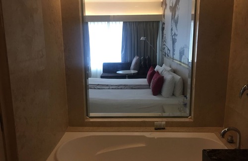 Visakhapatnam Hotel | The Gateway Hotel Beach Road