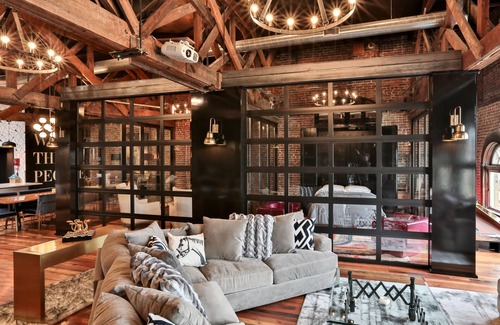 Shelbyville Casa | El Gatsby y Lofts contiguos