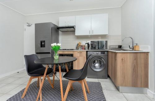 Boksburg Apartamento | @The Genesis near OR Tambo Airport