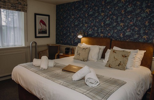 Warminster Hotel | The George Inn
