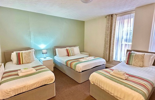 Blackpool Town Center Hotel | The Georgian Hollies