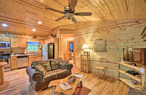 Helen Cabina | ‘The Get Away’ at the Sautee Mountain Retreat