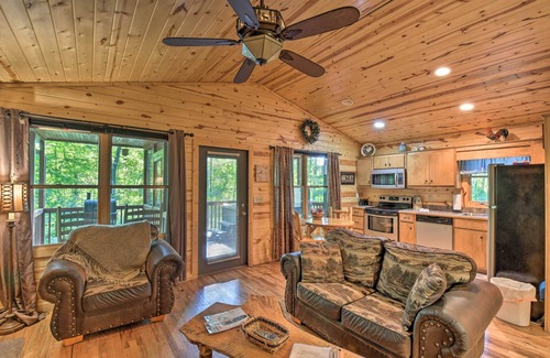Helen Cabina | ‘The Get Away’ at the Sautee Mountain Retreat