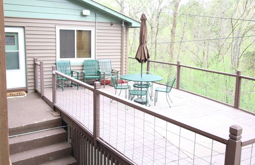 Smithville Casa | The Get Away - Sleeps 9