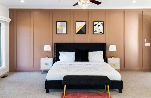 Bucyrus Casa | The "GETAWAY"- A Serene Hidden Gem for your Family