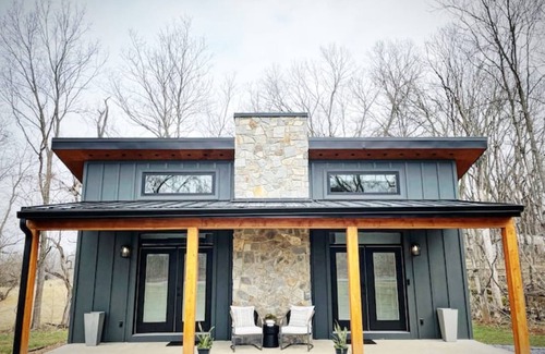 Shepherdstown Cabaña | The Getaway Cottage at Rocky Marsh Farm