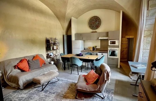 Lussan Apartamento | The « GID Nest » Apartment Cosy Dans un Château du sud de la France