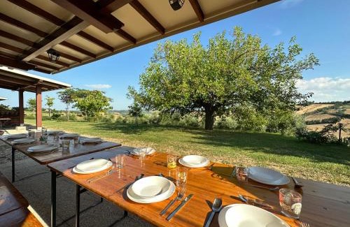 Senigallia Apartamento | the Ginestra in historic country house with pool and air cond in Senigallia