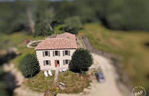Montreal Casa | The Gîte Pouget is located 2km from the medieval village of Montréal du Gers.
