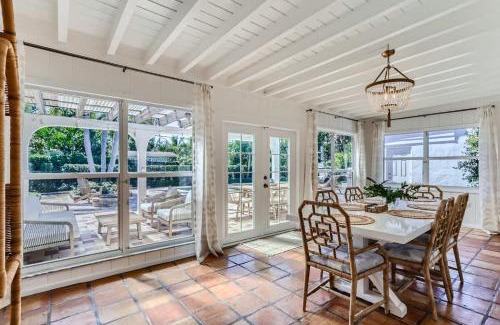 Southside Casa | The Glenn House - Gather Poolside in a Breezy South End Getaway