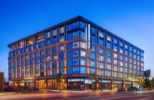 Corktown Hotel | The Godfrey Detroit, Curio Collection By Hilton