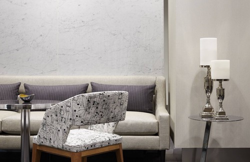 Downtown Boston Hotel | The Godfrey Hotel Boston