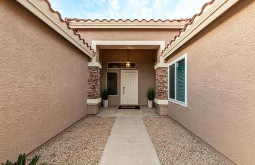 South Mountain Casa | The Golden Cactus Phoenix
