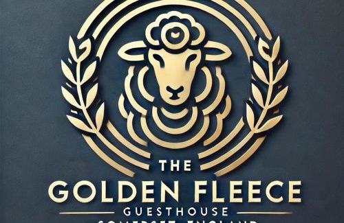 Tatworth Casa | The Golden Fleece