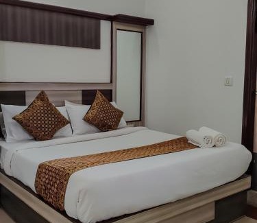 Taj Ganj Hotel | The Golden Hotel Agra
