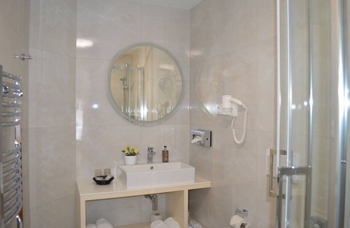 Hradcany Hotel | The Golden Wheel