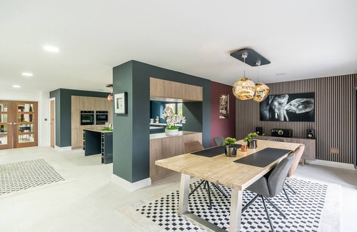 Birkenhead Cabaña | THE GOLF HOUSE, pet friendly, luxury holiday cottage in Birkenhead