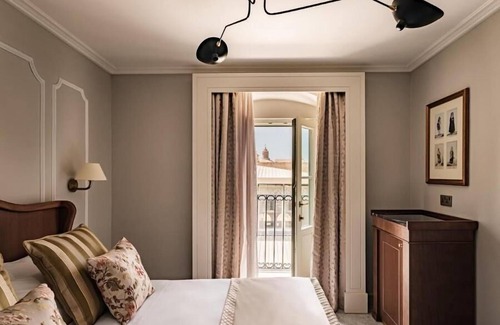 Valletta Hotel | The Gomerino Hotel
