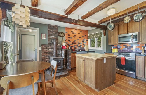 Scarborough Casa | The Good Bones Abode