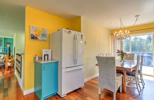 Shawnigan Lake Casa | The Good Life House(upper)@ Shawnigan Beach Resort