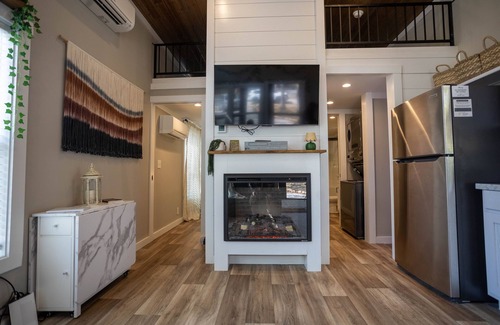 Tracy City Cabina | The Good Old Days at The Retreat at Deer Lick Falls Phase II