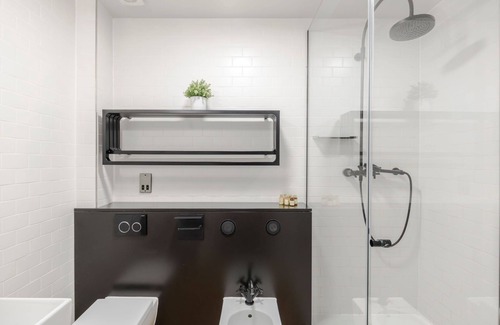 Covent Garden Apartamento | The Good Vibes Parlor - Covent Garden - by Frankie Says