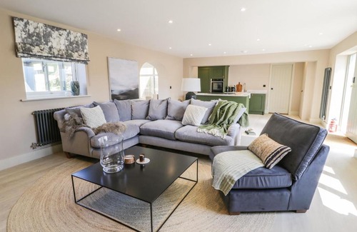 Llanfechell Casa | The Grain Store