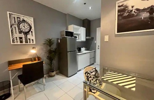 Bel-Air Apartamento | The Gramercy Residence Makati Suite Amazing View