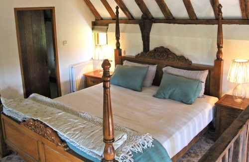 Crowborough Cabaña | The Granary at Coes Vineyard, Rotherfield