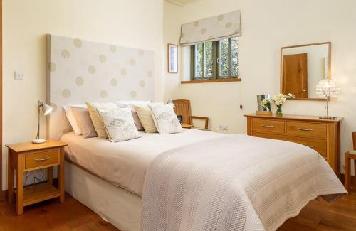 Truro Casa | The Granary at Cornish Barn Holidays