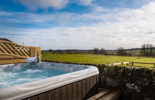 Hallington Cabaña | THE GRANARY AT ROTHLEY EAST SHIELD - 3.5 miles from Longwitton, sleeping 4+2