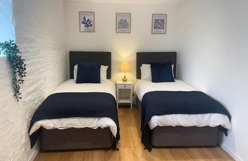 Cardigan Casa | The Granary, Cilbronnau Farm, Cardigan