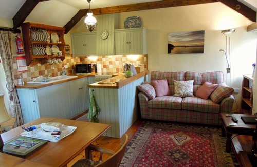 High Street Cabaña | The Granary - Lanjeth