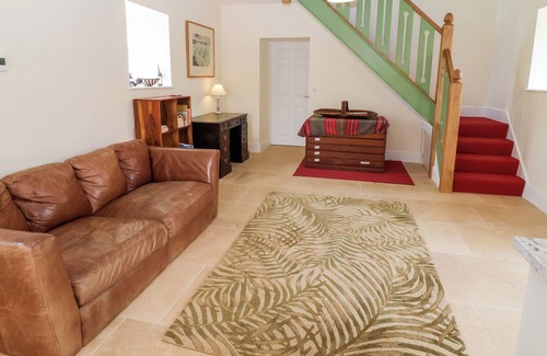 Dalby Casa | THE GRANARY, pet friendly, character holiday cottage in Slingsby