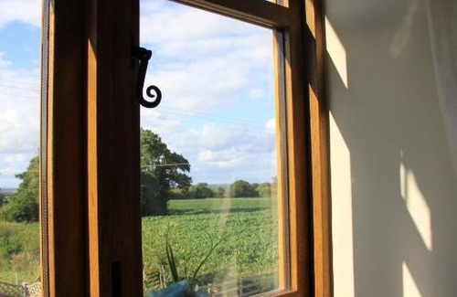 Loppington Casa | The Granary Self Catering Cottage