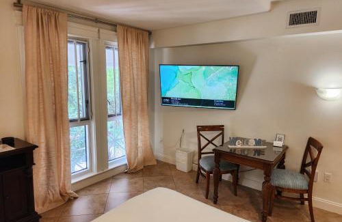 Baytowne Wharf Hotel | The Grand 2214