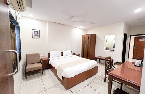 Dabhoi Hotel | THE GRAND KD HOTEL