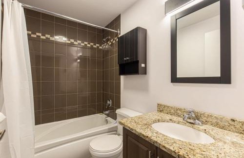 Milton Park Apartamento | The Grand Prix Suite In the heart of MTL - M11 Rentals