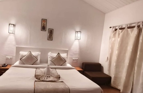 Igatpuri Hotel | The Grand Resort