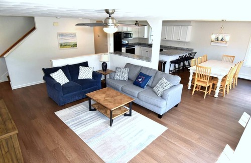 Bonnet Shores Casa | The Grand Seaside House