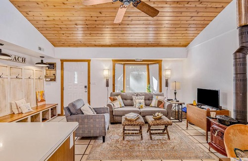 New Buffalo Casa | The Grand Tina