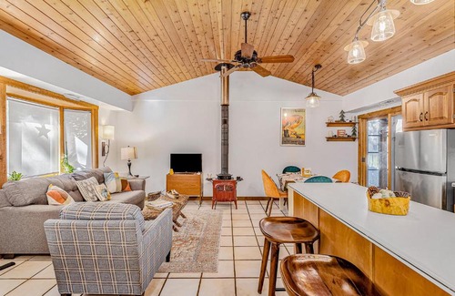 New Buffalo Casa | The Grand Tina