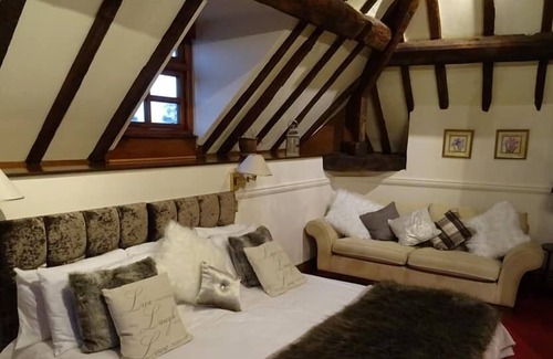 Mortimers Cross Casa | The Grange at Mortimers Cross