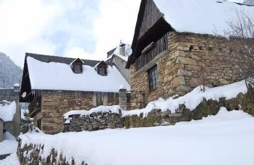 Bourg-d'Oueil Chalet De Esquí | El grangerie; Familia Chalet En La Estación De Esquí De Bourg D'oueil.