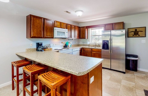 Peletier Casa | The Gray Whale, Unit E29 | Townhome in Atlantic Beach near parks and water