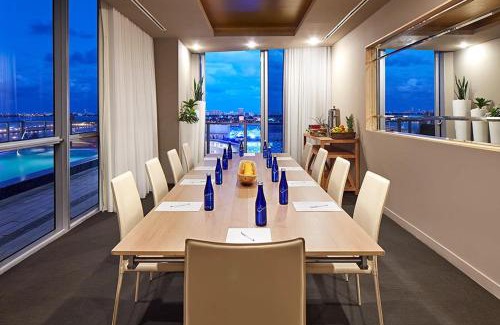 Downtown Miami Hotel | The Grayson Hotel Miami Downtown