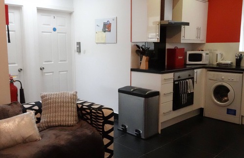 Heathrow Villages Casa | The Great Airport Place