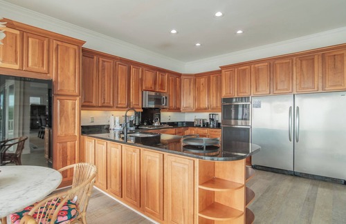 Debordieu Colony Casa | The Great Escape 6 bedroom Updated Oceanfront home in Debordieu