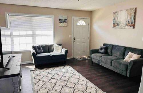 Boyds Creek Casa | The Great Escape King suite, Kid friendly